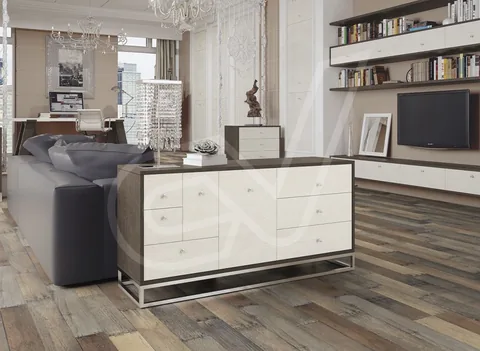 Suelo de madera de aspecto envejecido en un salón con mueble bajo